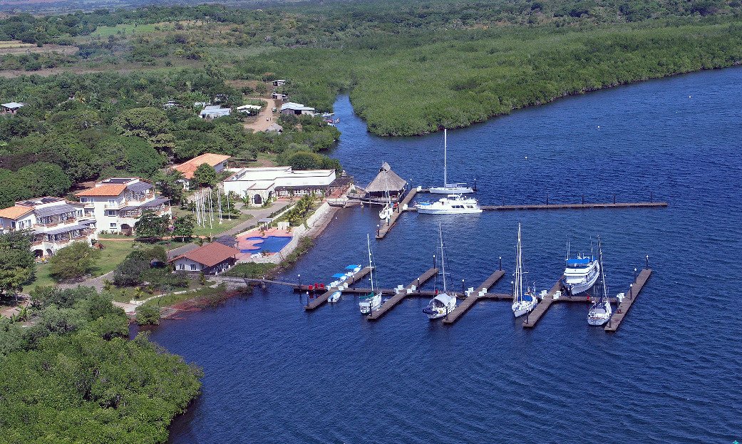 MARINA puesta del Sol Nicaragua