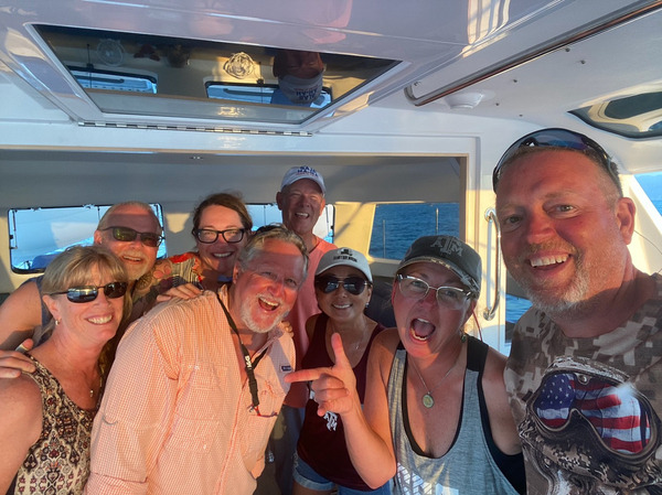 felicita SV Queso Grande s v Oz, and Felicità aboard QGII for sundowners in La Cruz