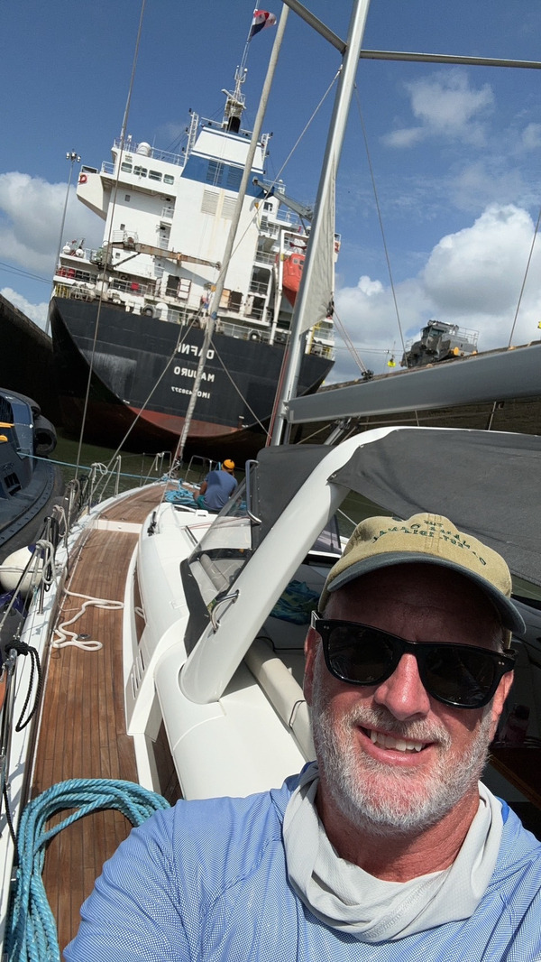 PANAMA CANAL SELFIE 