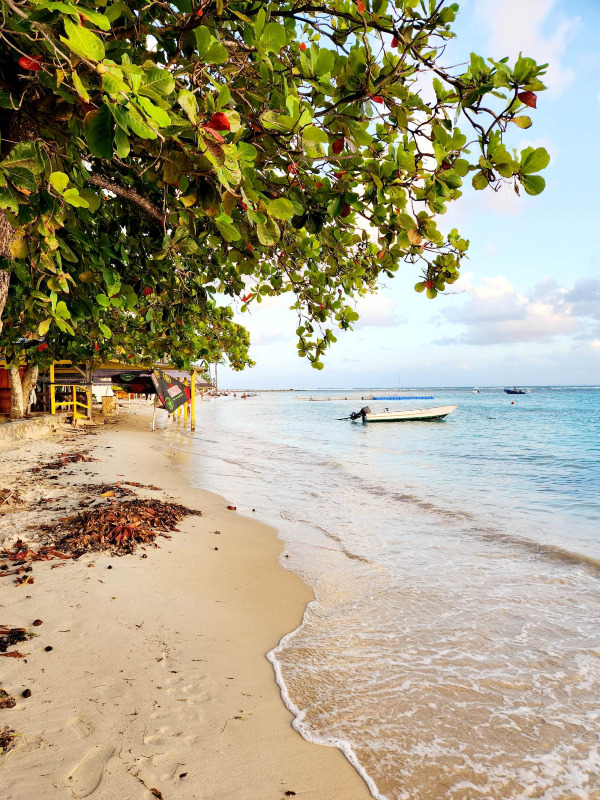 Anchorages in the Eastern Caribbean